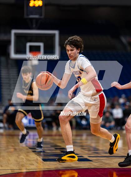 Thumbnail 1 in Turkey Valley vs. Perrin-Whitt (UIL 1A Basketball Division I Final) photogallery.