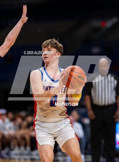 Thumbnail 1 in Turkey Valley vs. Perrin-Whitt (UIL 1A Basketball Division I Final) photogallery.
