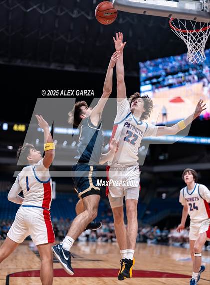 Thumbnail 2 in Turkey Valley vs. Perrin-Whitt (UIL 1A Basketball Division I Final) photogallery.