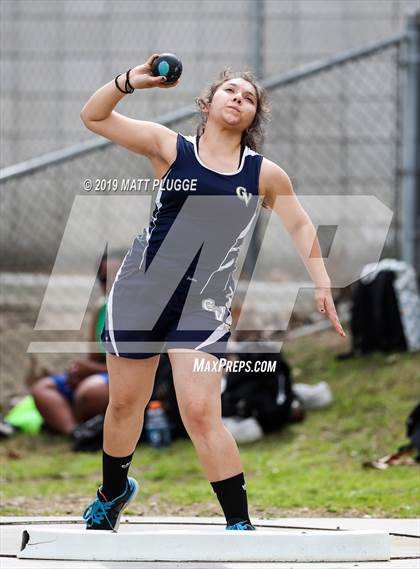 Thumbnail 1 in Kern Invitational photogallery.