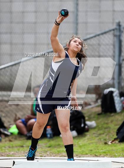 Thumbnail 2 in Kern Invitational photogallery.