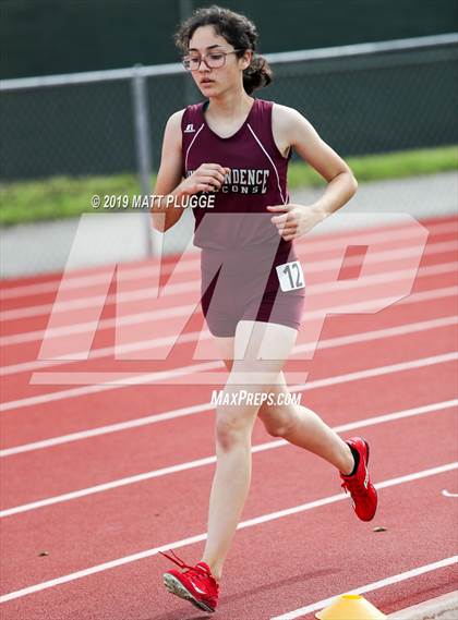Thumbnail 2 in Kern Invitational photogallery.