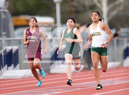 Thumbnail 3 in Kern Invitational photogallery.