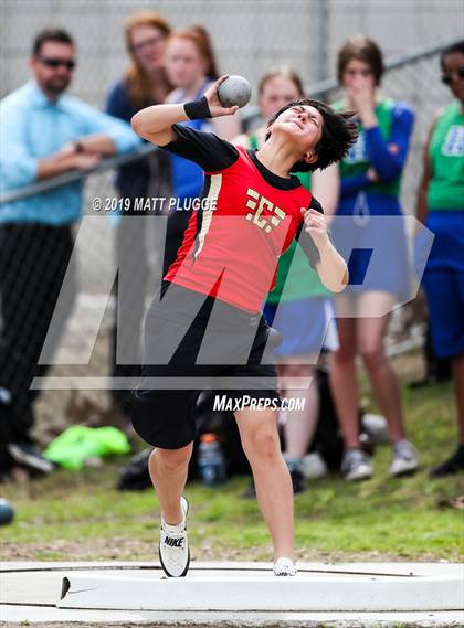 Thumbnail 2 in Kern Invitational photogallery.