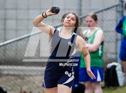 Thumbnail 1 in Kern Invitational photogallery.