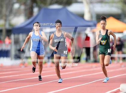 Thumbnail 3 in Kern Invitational photogallery.