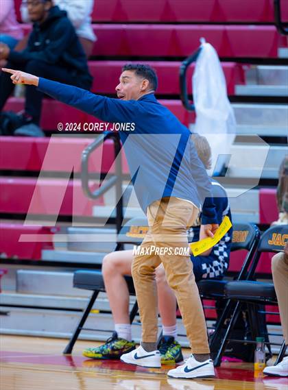 Thumbnail 2 in Mays vs Decatur (Hard In The Paint Classic) photogallery.