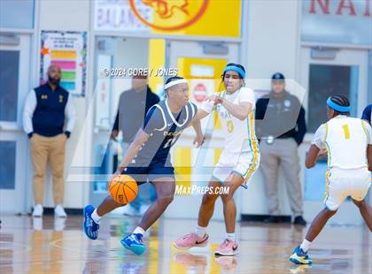 Thumbnail 2 in Mays vs Decatur (Hard In The Paint Classic) photogallery.