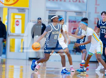 Thumbnail 3 in Mays vs Decatur (Hard In The Paint Classic) photogallery.