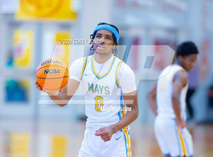 Thumbnail 2 in Mays vs Decatur (Hard In The Paint Classic) photogallery.