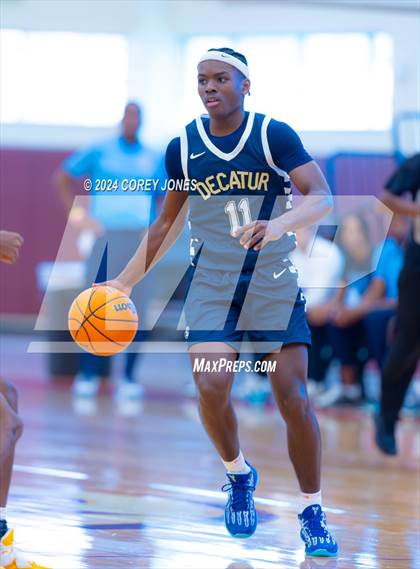Thumbnail 2 in Mays vs Decatur (Hard In The Paint Classic) photogallery.