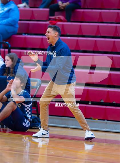 Thumbnail 2 in Mays vs Decatur (Hard In The Paint Classic) photogallery.
