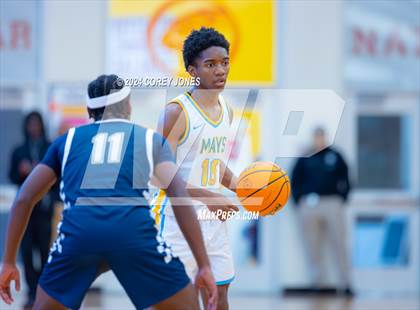 Thumbnail 2 in Mays vs Decatur (Hard In The Paint Classic) photogallery.