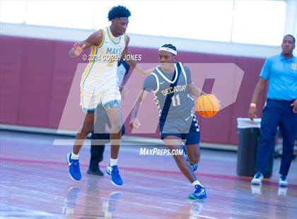 Thumbnail 1 in Mays vs Decatur (Hard In The Paint Classic) photogallery.