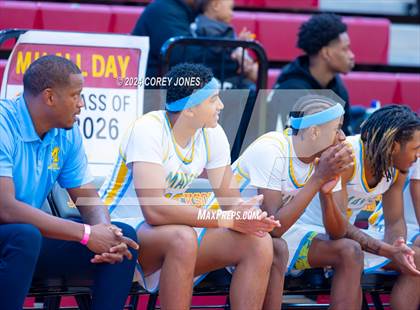Thumbnail 3 in Mays vs Decatur (Hard In The Paint Classic) photogallery.