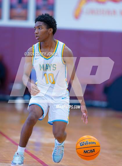 Thumbnail 2 in Mays vs Decatur (Hard In The Paint Classic) photogallery.