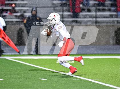 Thumbnail 1 in Crosby @ Longview (UIL 5A D1 Bi-District Playoff) photogallery.