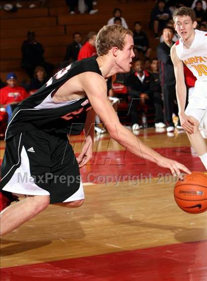Thumbnail 3 in Harvard-Westlake vs. Fairfax (Pacific Shores Tournament) photogallery.