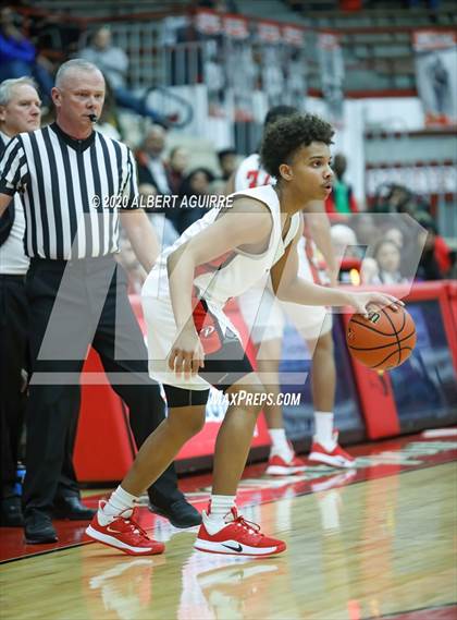 Thumbnail 2 in Pike vs. Lawrence Central photogallery.