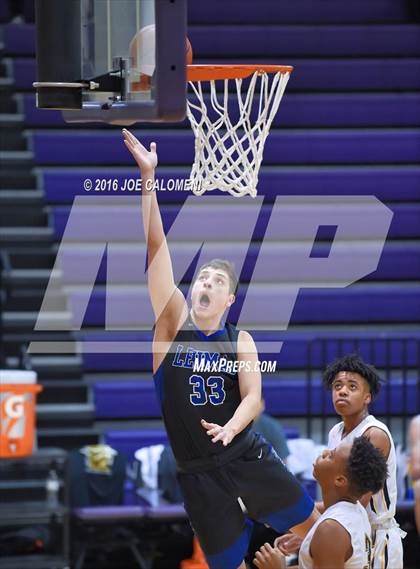 Thumbnail 3 in East Central vs Lehman (Boerne ISD Tournament) photogallery.