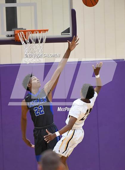 Thumbnail 3 in East Central vs Lehman (Boerne ISD Tournament) photogallery.