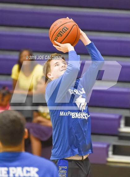 Thumbnail 3 in East Central vs Lehman (Boerne ISD Tournament) photogallery.