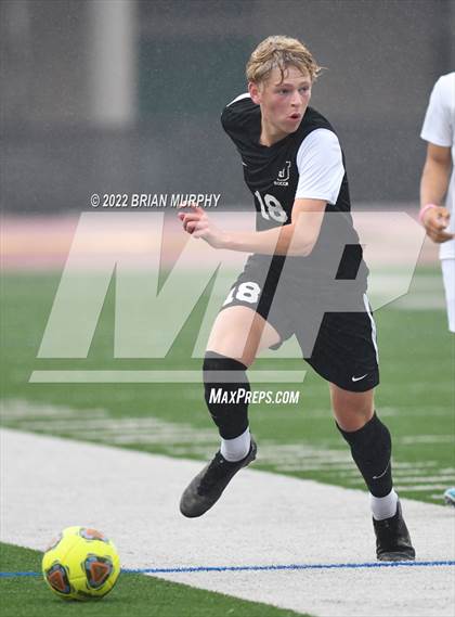 Thumbnail 2 in West Salem vs Jesuit (OSAA 6A 1st Round) photogallery.