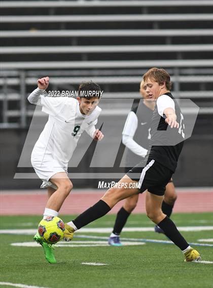 Thumbnail 3 in West Salem vs Jesuit (OSAA 6A 1st Round) photogallery.