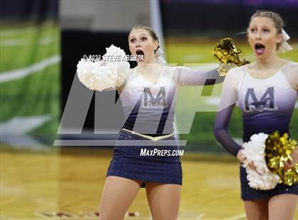Thumbnail 2 in Mullen CHSAA Spirit Poms photogallery.