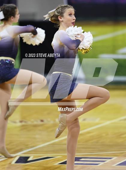 Thumbnail 1 in Mullen CHSAA Spirit Poms photogallery.