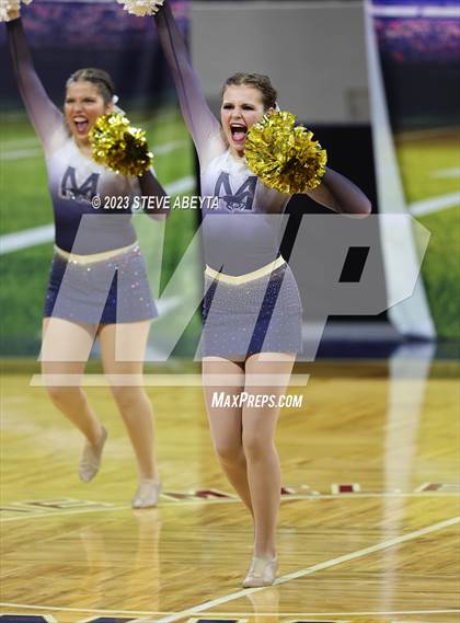 Thumbnail 1 in Mullen CHSAA Spirit Poms photogallery.