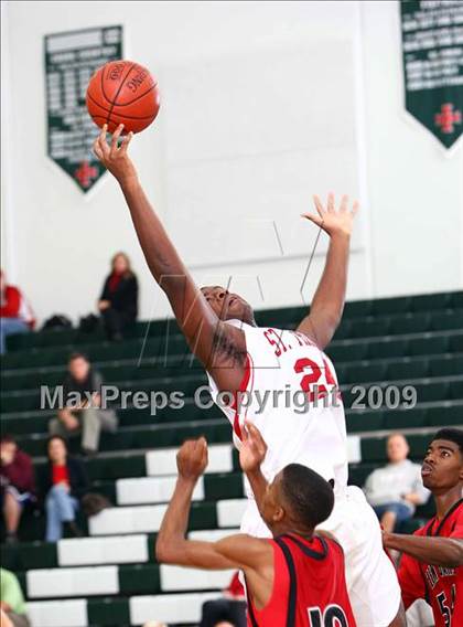 Thumbnail 1 in St. Thomas Catholic vs Glen Oaks (Texas Jamboree) photogallery.