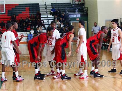 Thumbnail 3 in St. Thomas Catholic vs Glen Oaks (Texas Jamboree) photogallery.