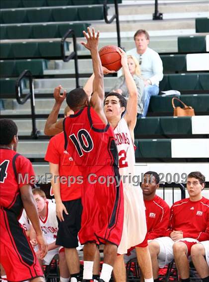 Thumbnail 2 in St. Thomas Catholic vs Glen Oaks (Texas Jamboree) photogallery.