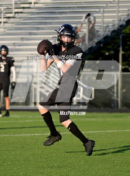 Thumbnail 1 in JV: Croatan @ Havelock photogallery.