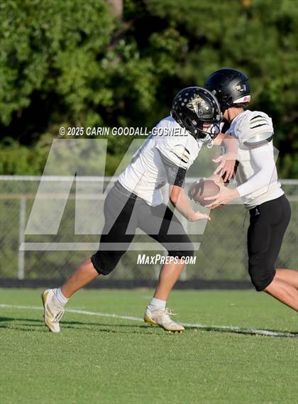 Thumbnail 1 in JV: Croatan @ Havelock photogallery.