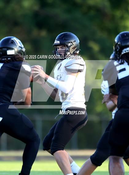 Thumbnail 1 in JV: Croatan @ Havelock photogallery.