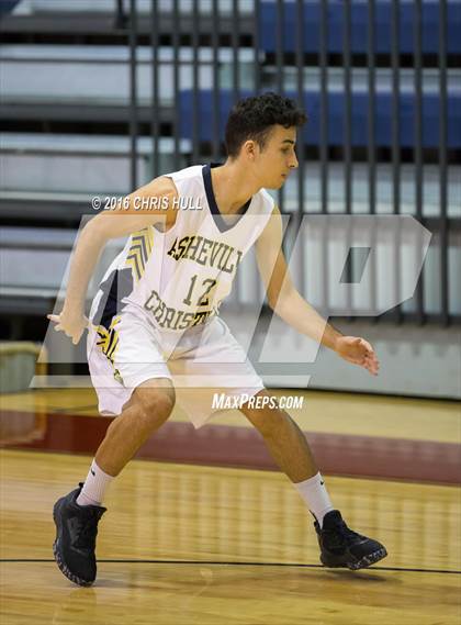 Thumbnail 3 in Lee vs. Asheville Christian Academy (Hoodie's House Hoops Classic) photogallery.