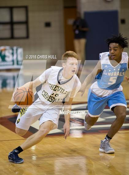 Thumbnail 3 in Lee vs. Asheville Christian Academy (Hoodie's House Hoops Classic) photogallery.