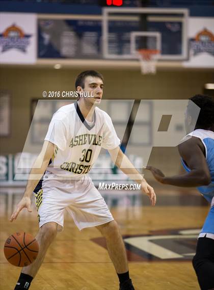 Thumbnail 3 in Lee vs. Asheville Christian Academy (Hoodie's House Hoops Classic) photogallery.