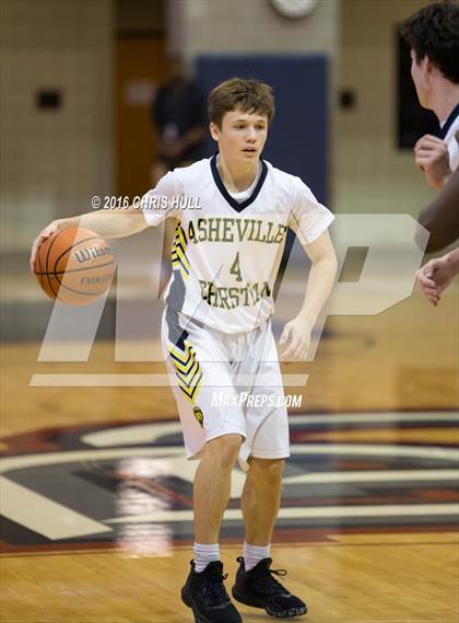 Thumbnail 3 in Lee vs. Asheville Christian Academy (Hoodie's House Hoops Classic) photogallery.