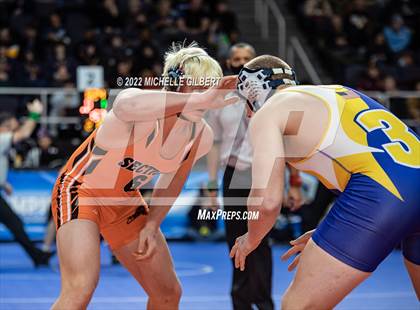 Thumbnail 1 in NYSPHSAA D2 State Championship Wrestling Semifinals photogallery.