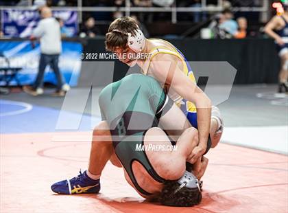 Thumbnail 3 in NYSPHSAA D2 State Championship Wrestling Semifinals photogallery.