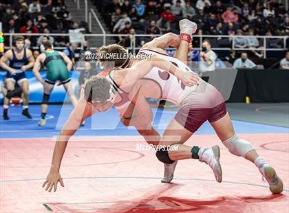 Thumbnail 2 in NYSPHSAA D2 State Championship Wrestling Semifinals photogallery.