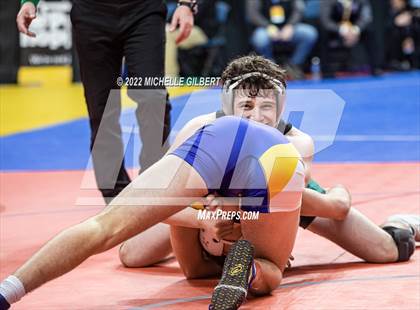 Thumbnail 1 in NYSPHSAA D2 State Championship Wrestling Semifinals photogallery.