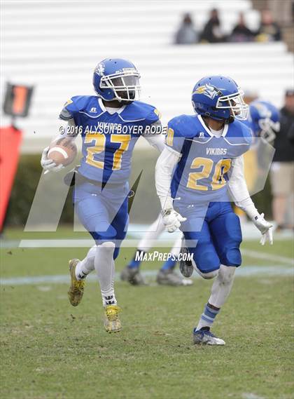 Thumbnail 3 in Murphy vs. Plymouth (NCHSAA 1A Final) photogallery.