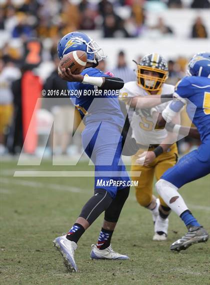 Thumbnail 1 in Murphy vs. Plymouth (NCHSAA 1A Final) photogallery.
