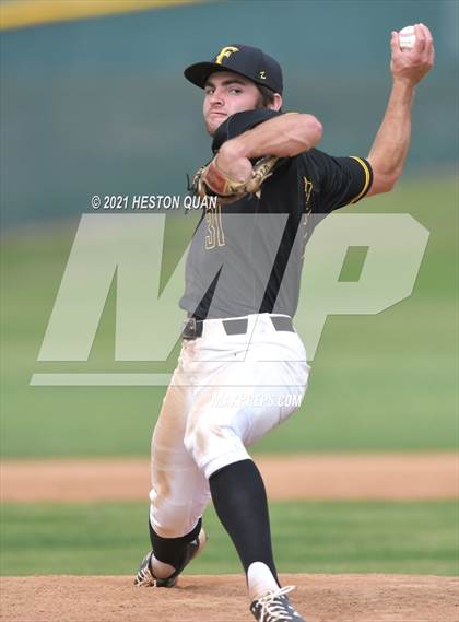 Thumbnail 3 in Esperanza @ Foothill photogallery.