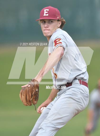 Thumbnail 3 in Esperanza @ Foothill photogallery.