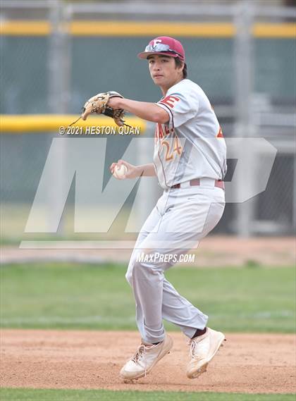 Thumbnail 1 in Esperanza @ Foothill photogallery.